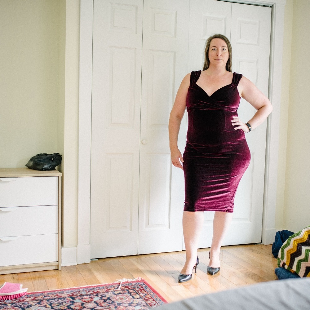 ModCloth Lady Love Song Velvet Dress 1X